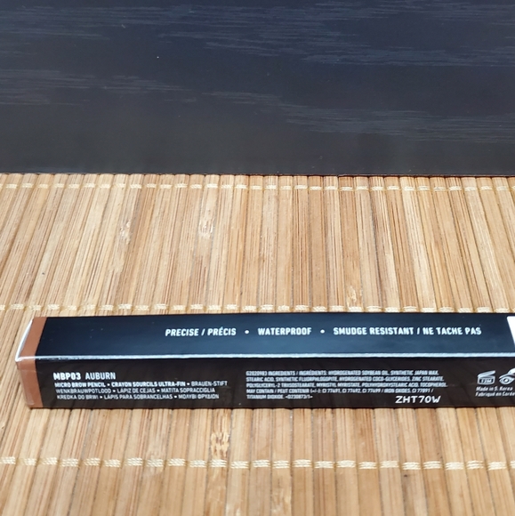 NEW NYX Micro brow pencil ' auburn ' - Picture 3 of 6